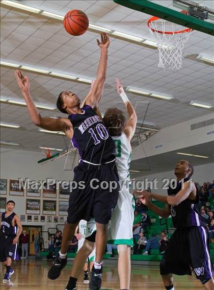 Thumbnail 1 in Washington @ Triton Central photogallery.