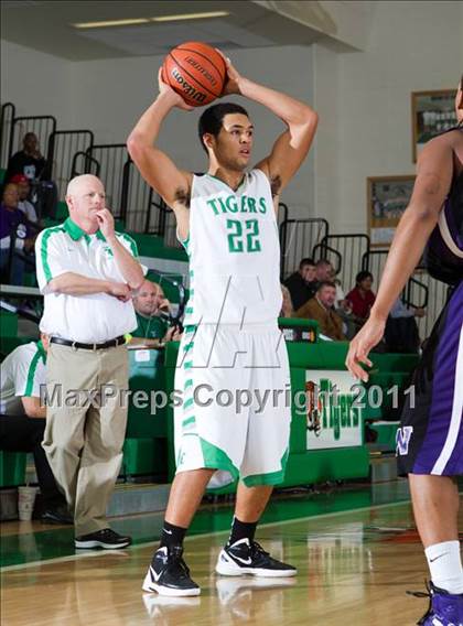 Thumbnail 3 in Washington @ Triton Central photogallery.