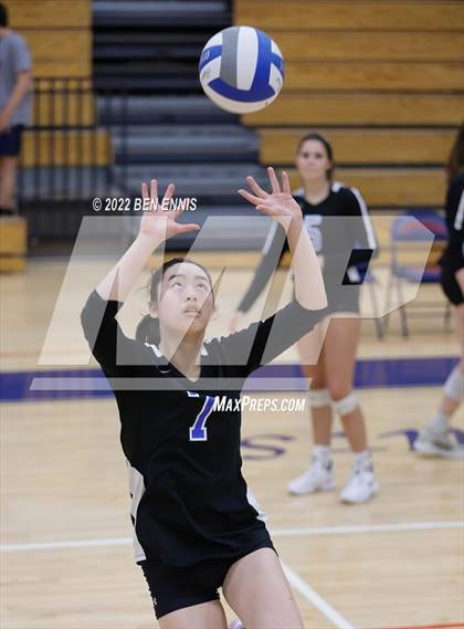 Thumbnail 2 in Chamblee vs Dunwoody (Tri-Match) photogallery.
