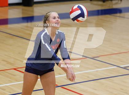 Thumbnail 2 in Chamblee vs Dunwoody (Tri-Match) photogallery.