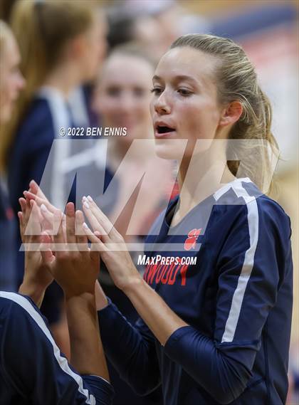 Thumbnail 2 in Chamblee vs Dunwoody (Tri-Match) photogallery.