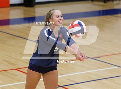 Thumbnail 2 in Chamblee vs Dunwoody (Tri-Match) photogallery.