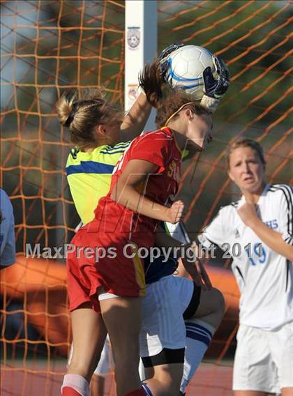 Thumbnail 3 in St. Francis vs. Davis (CIF SJS D1 Final) photogallery.
