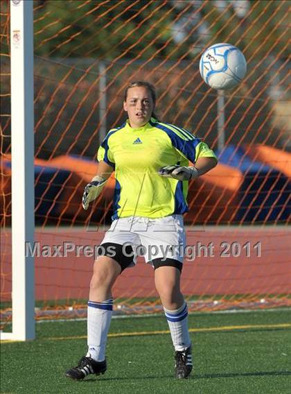 Thumbnail 2 in St. Francis vs. Davis (CIF SJS D1 Final) photogallery.