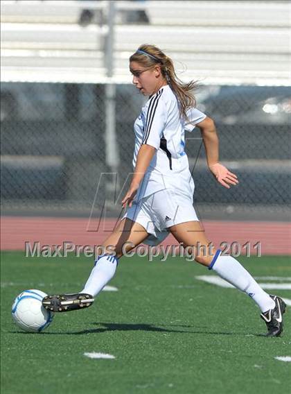 Thumbnail 2 in St. Francis vs. Davis (CIF SJS D1 Final) photogallery.