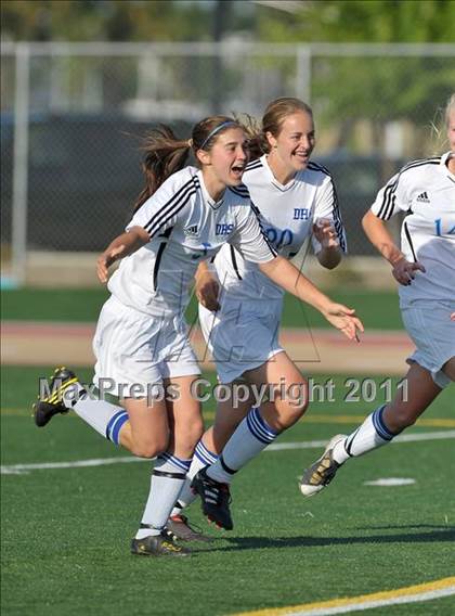 Thumbnail 3 in St. Francis vs. Davis (CIF SJS D1 Final) photogallery.