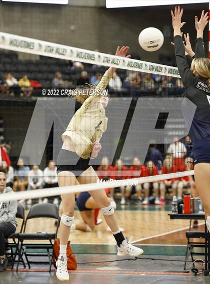 Thumbnail 1 in Corner Canyon vs. Davis (UHSAA 6A 6th & 8th Place Match) photogallery.
