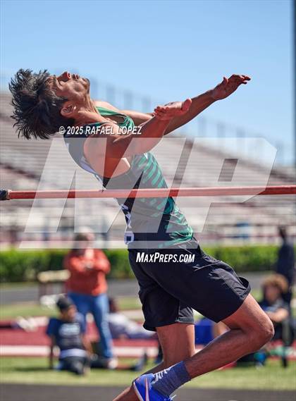 Thumbnail 3 in Dog Pound Invitational (High Jump) photogallery.