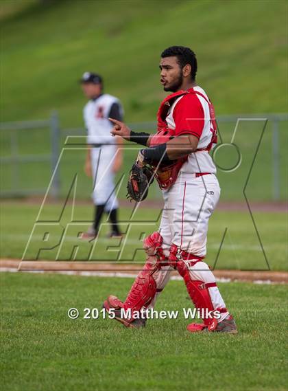 Thumbnail 3 in Mamaroneck vs. Connetquot (NYSPHSAA Class AA Semifinal) photogallery.