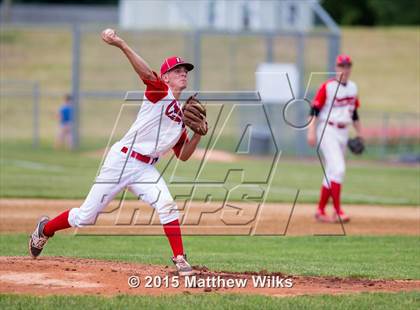 Thumbnail 1 in Mamaroneck vs. Connetquot (NYSPHSAA Class AA Semifinal) photogallery.