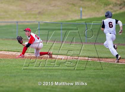 Thumbnail 1 in Mamaroneck vs. Connetquot (NYSPHSAA Class AA Semifinal) photogallery.