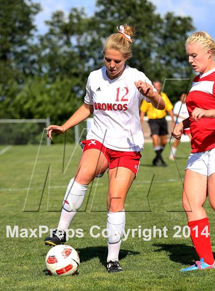 Thumbnail 2 in Beyer @ Bella Vista (CIF SJS D2 Playoff) photogallery.