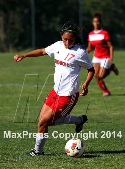 Thumbnail 3 in Beyer @ Bella Vista (CIF SJS D2 Playoff) photogallery.