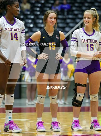 Thumbnail 3 in Liberty Hill vs. Lovejoy (UIL 5A Volleyball Final) photogallery.