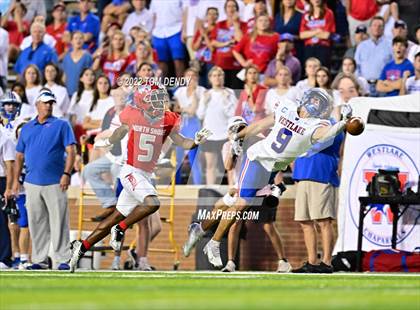 Thumbnail 3 in North Shore vs. Westlake photogallery.