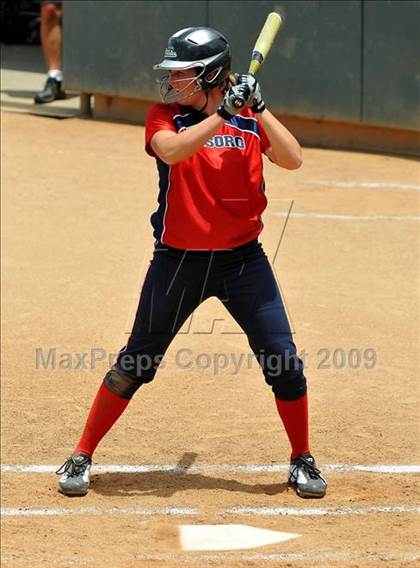 Thumbnail 3 in Tesoro vs. Glendora (CIF SS D3 Final) photogallery.