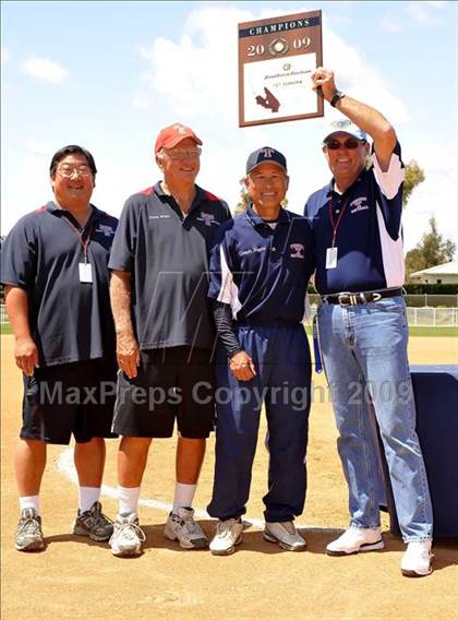 Thumbnail 1 in Tesoro vs. Glendora (CIF SS D3 Final) photogallery.