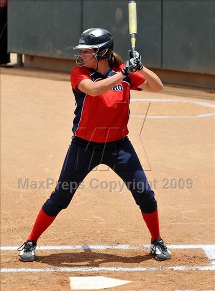 Thumbnail 1 in Tesoro vs. Glendora (CIF SS D3 Final) photogallery.