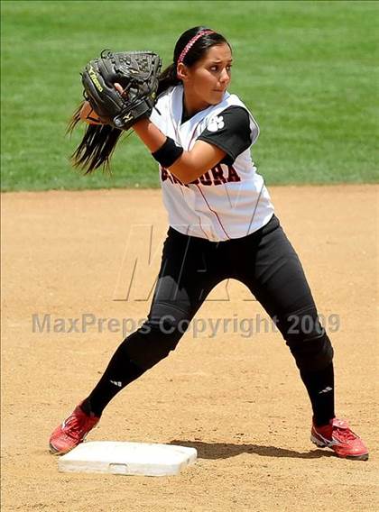 Thumbnail 1 in Tesoro vs. Glendora (CIF SS D3 Final) photogallery.