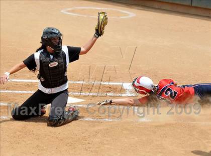 Thumbnail 1 in Tesoro vs. Glendora (CIF SS D3 Final) photogallery.