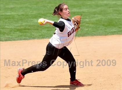 Thumbnail 2 in Tesoro vs. Glendora (CIF SS D3 Final) photogallery.