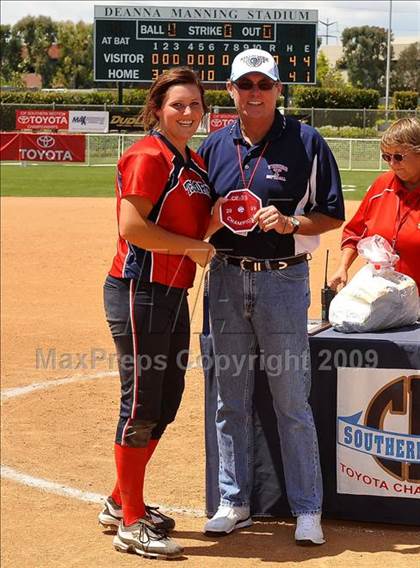 Thumbnail 1 in Tesoro vs. Glendora (CIF SS D3 Final) photogallery.