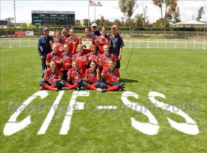 Thumbnail 1 in Tesoro vs. Glendora (CIF SS D3 Final) photogallery.