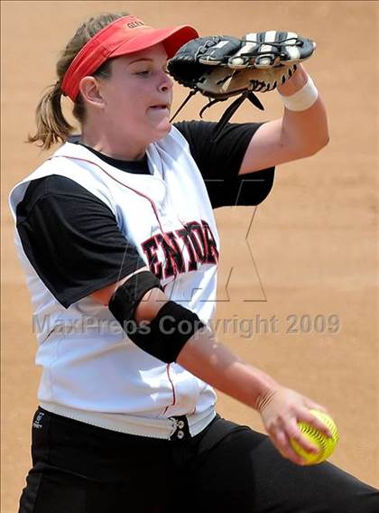 Thumbnail 1 in Tesoro vs. Glendora (CIF SS D3 Final) photogallery.