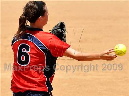 Thumbnail 2 in Tesoro vs. Glendora (CIF SS D3 Final) photogallery.