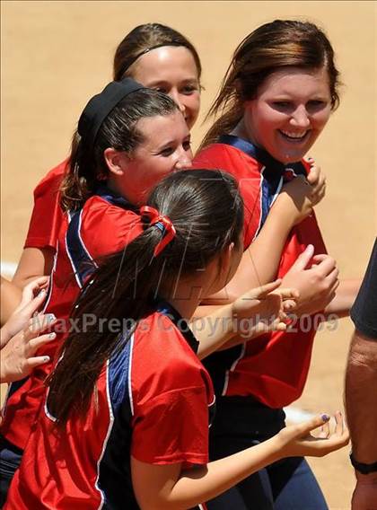 Thumbnail 2 in Tesoro vs. Glendora (CIF SS D3 Final) photogallery.