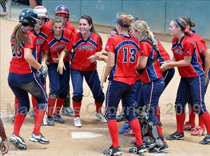Thumbnail 3 in Tesoro vs. Glendora (CIF SS D3 Final) photogallery.