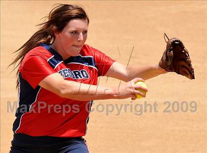 Thumbnail 3 in Tesoro vs. Glendora (CIF SS D3 Final) photogallery.