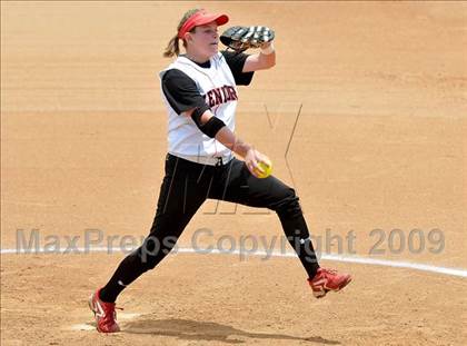 Thumbnail 2 in Tesoro vs. Glendora (CIF SS D3 Final) photogallery.
