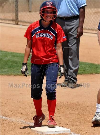 Thumbnail 2 in Tesoro vs. Glendora (CIF SS D3 Final) photogallery.