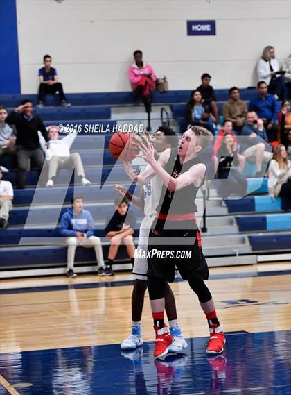 Thumbnail 3 in Carrollwood Day @ Berkeley Prep photogallery.