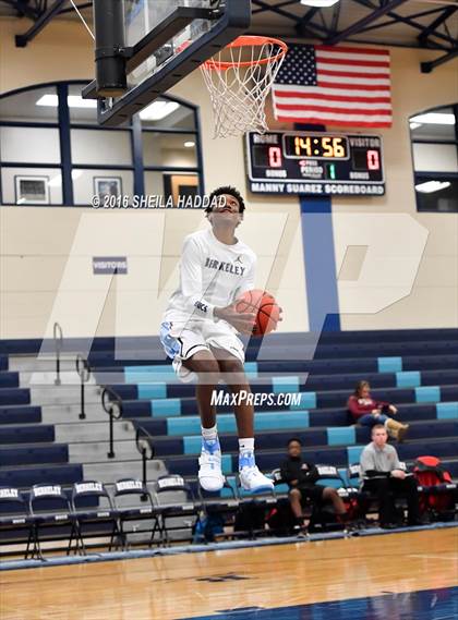 Thumbnail 3 in Carrollwood Day @ Berkeley Prep photogallery.
