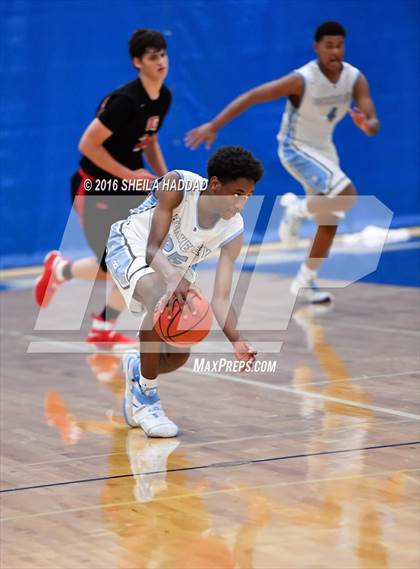 Thumbnail 1 in Carrollwood Day @ Berkeley Prep photogallery.