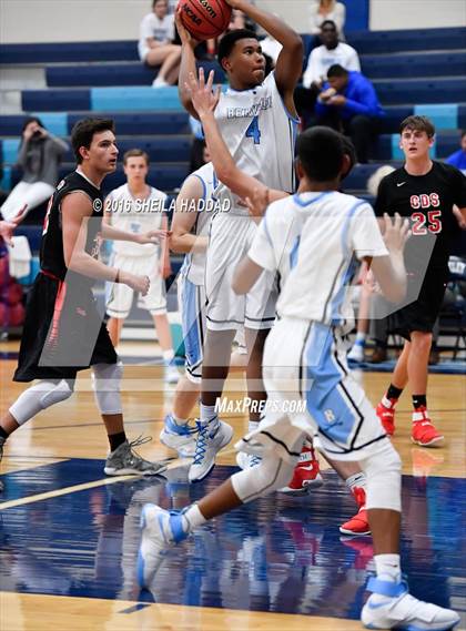 Thumbnail 3 in Carrollwood Day @ Berkeley Prep photogallery.