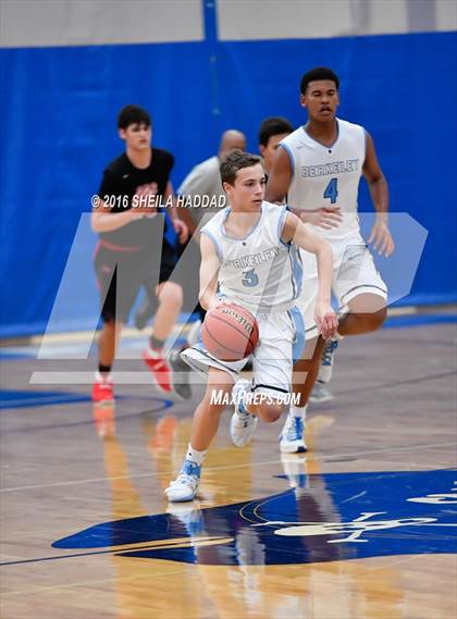 Thumbnail 2 in Carrollwood Day @ Berkeley Prep photogallery.