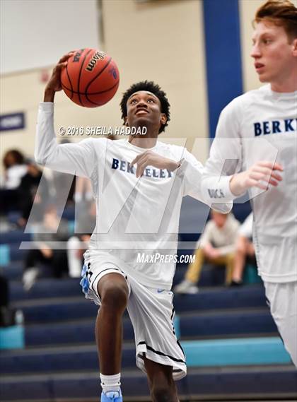Thumbnail 3 in Carrollwood Day @ Berkeley Prep photogallery.