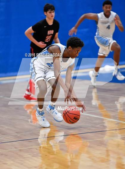 Thumbnail 2 in Carrollwood Day @ Berkeley Prep photogallery.