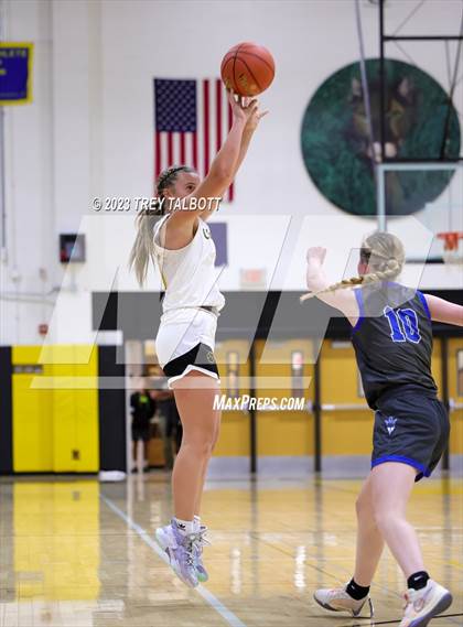 Thumbnail 1 in Brockport @ Honeoye Falls-Lima photogallery.