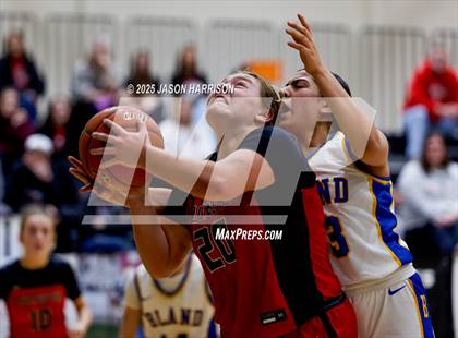 Thumbnail 3 in Muenster @ Bland (UIL Basketball 2A D1 Region 2 Bi-District) photogallery.