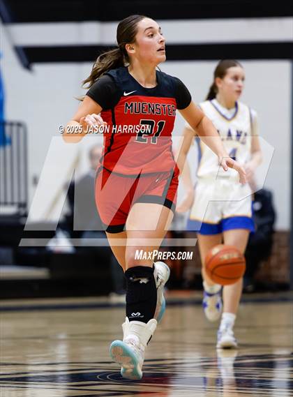 Thumbnail 1 in Muenster @ Bland (UIL Basketball 2A D1 Region 2 Bi-District) photogallery.