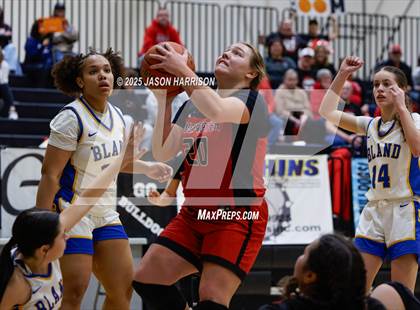 Thumbnail 2 in Muenster @ Bland (UIL Basketball 2A D1 Region 2 Bi-District) photogallery.