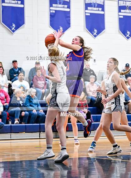 Thumbnail 2 in Danville vs. Central Columbia (PIAA District 4 Class 4A Quarterfinal) photogallery.