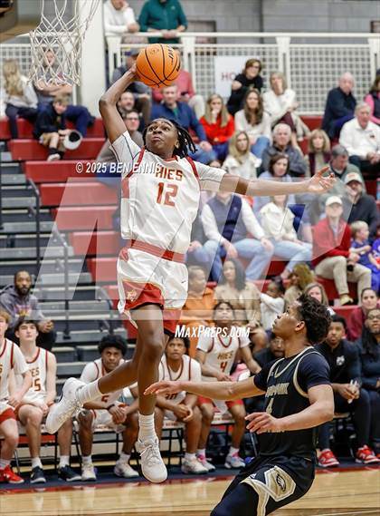 Thumbnail 2 in Landmark Christian vs. Holy Innocents Episcopal (GHSA Private Round Two ) photogallery.