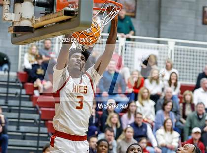 Thumbnail 2 in Landmark Christian vs. Holy Innocents Episcopal (GHSA Private Round Two ) photogallery.