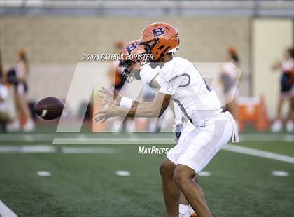 Thumbnail 1 in Brandeis @ Sotomayor photogallery.