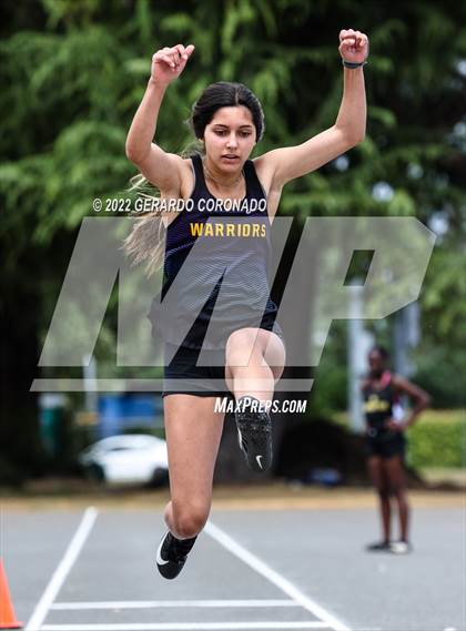 Thumbnail 2 in Carl L Chandler V Invitational photogallery.